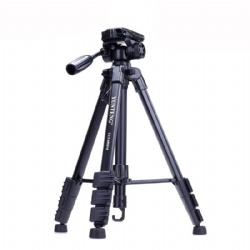 Tripod 690